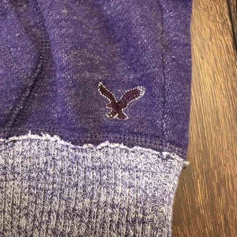 American Eagle Outfitters Purple Hoodie Sweatshirt Size S/P - Picture 4 of 5